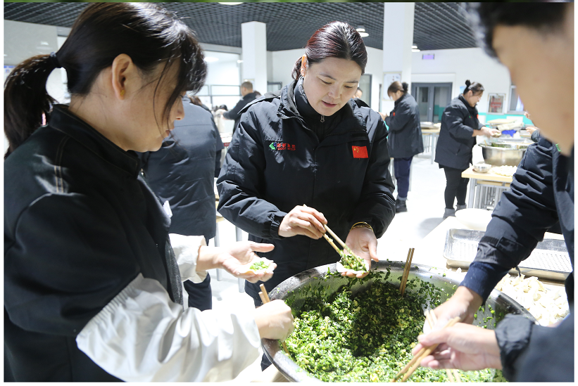 岁寒隆冬至，煮饺话团圆 ——药都集团工会举办冬至日包饺子活动
